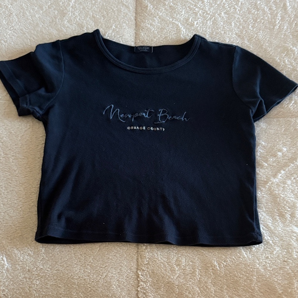 Newport Beach Orange County Navy Brandy Melville Cropped Tee